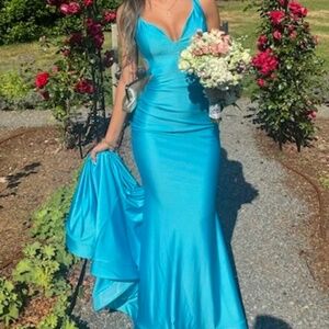 Formal gown/ prom dress